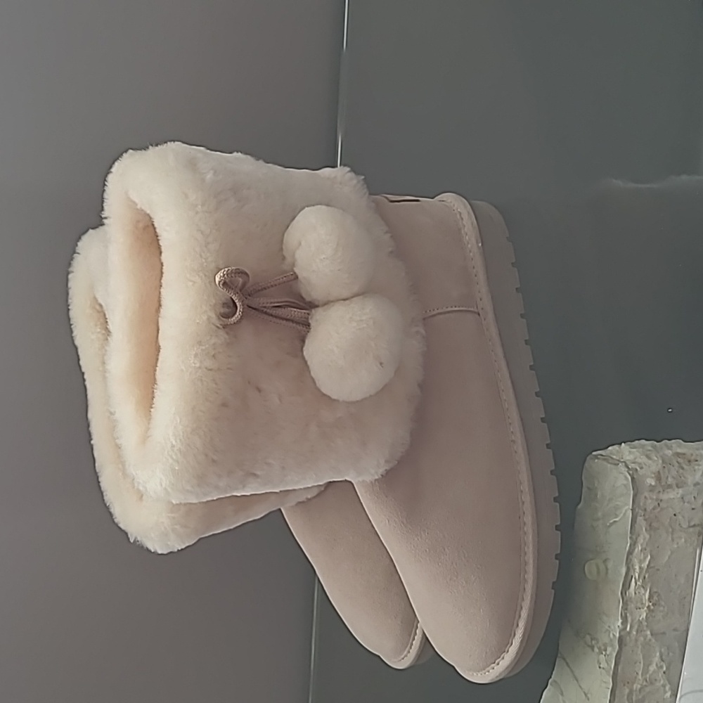 Sz 11 cloud nine. Boots.